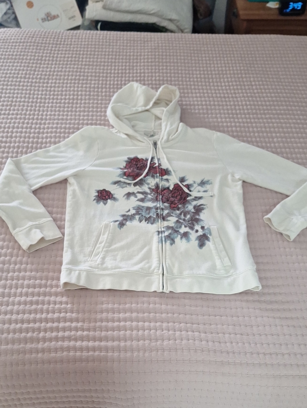 Y2K LUCKY BRAND HOODIE